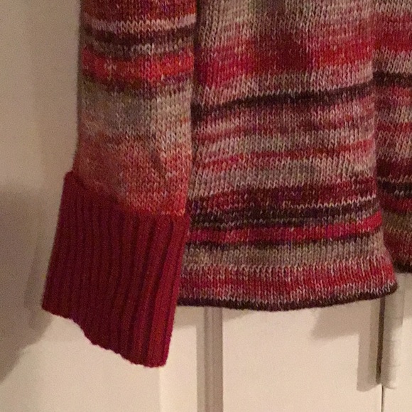 Sweater - Picture 3 of 5